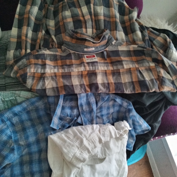 Men's clothing - Picture 3 of 4